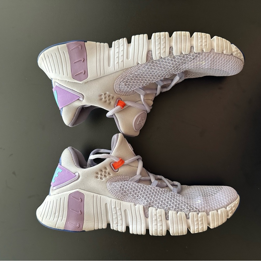 ✨SOLD✨ Nike metcon free train 4